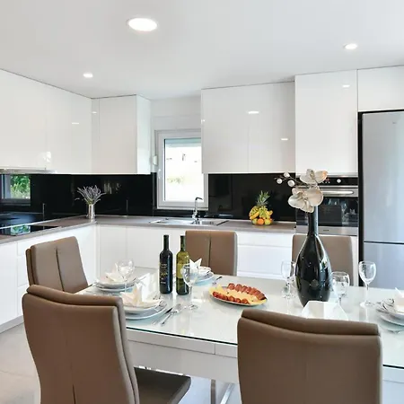 Holiday home Prolozac Donji Ix *